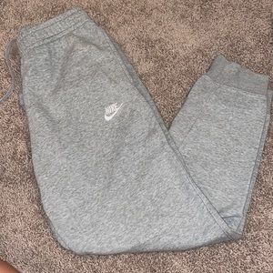 Nike joggers